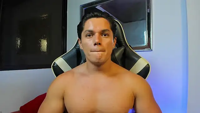 julian_wallace live sex cam