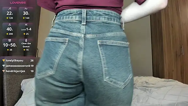 SkyeDavis's cam snapshot