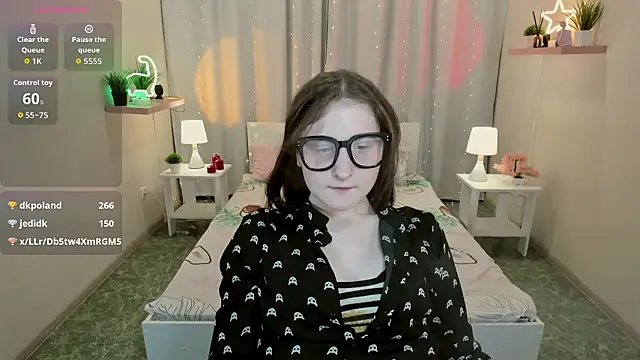 KiraDuvall's cam snapshot