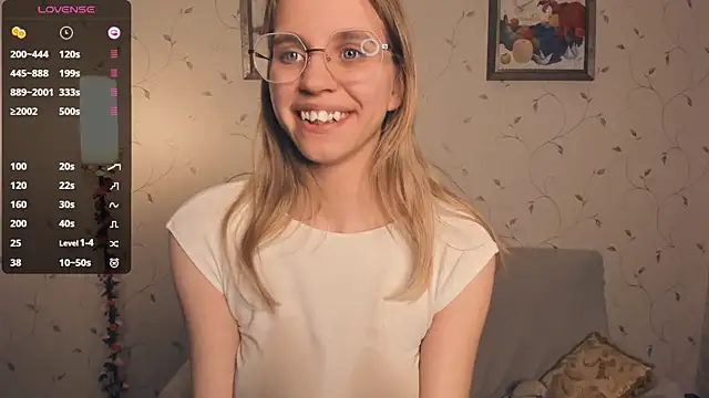 JoanBaggott live sex cam