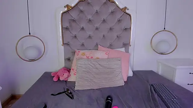 fallon_grey's cam snapshot