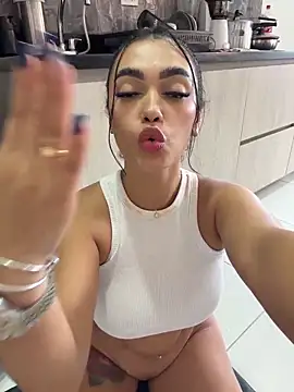 emma_andrew1 live sex cam