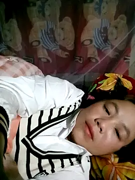 Sara_pusyy's cam snapshot