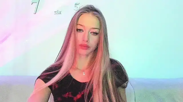 BARBIE_22888's cam snapshot