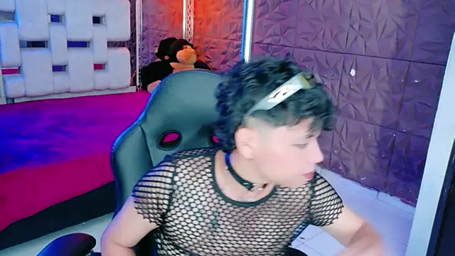 lunabustygirl live sex cam