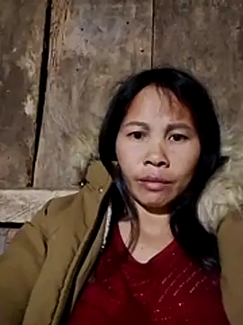 Ana_hoa live sex cam