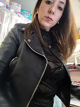 Mia_Novikov's cam snapshot