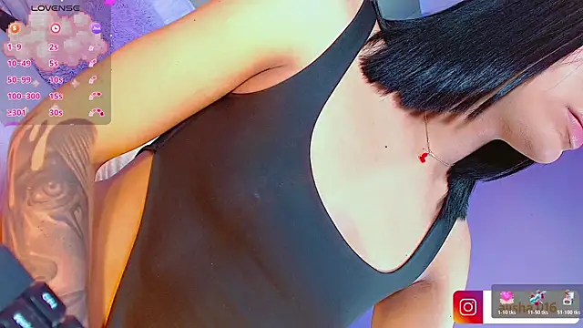 AiishaRose live sex cam