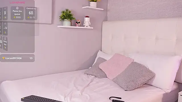 lunabronze's cam snapshot