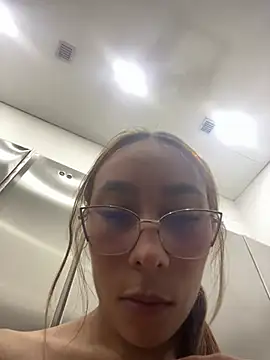 Little-Engel's cam snapshot