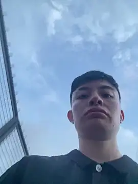 nico_18x live sex cam