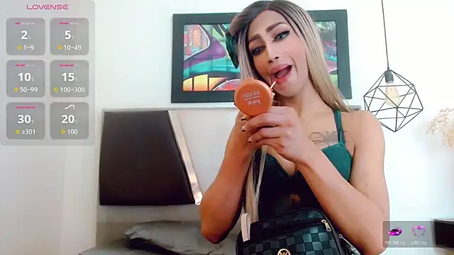 hilary_rodriguez live sex cam