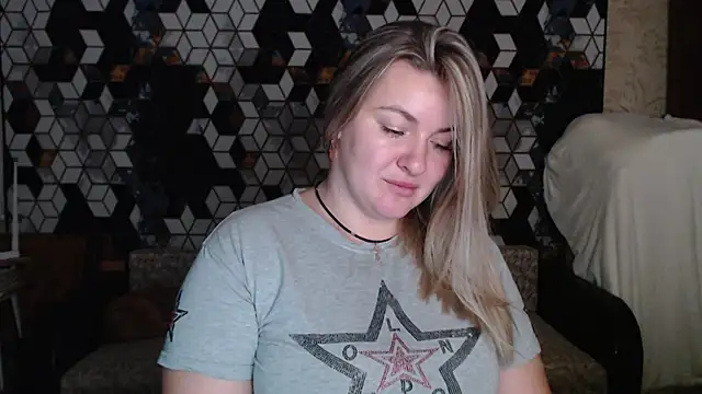 NikaSkylink live sex cam