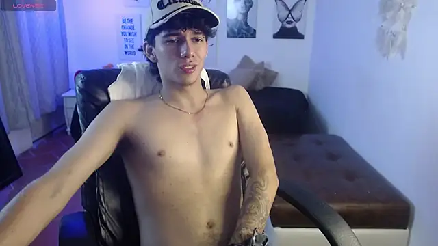 AmethystShadow17's cam snapshot