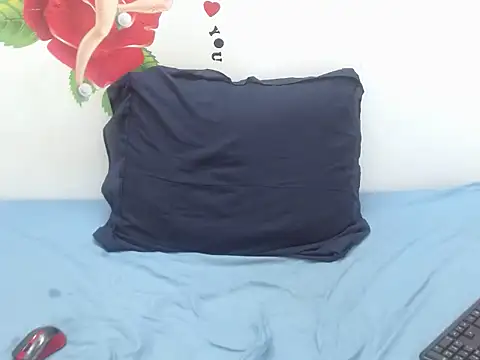 PhatPussyxXx44's cam snapshot