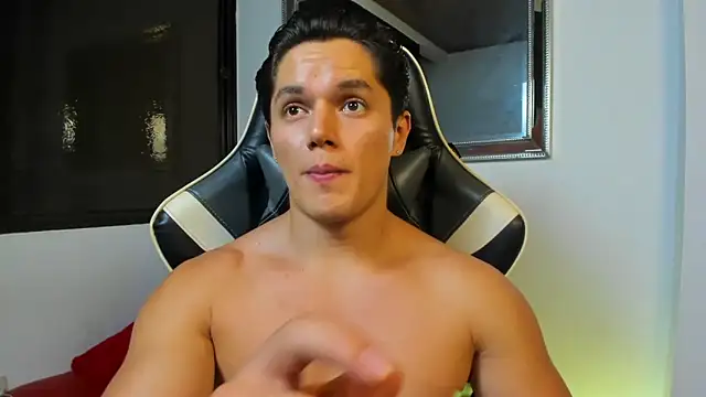 julian_wallace live sex cam