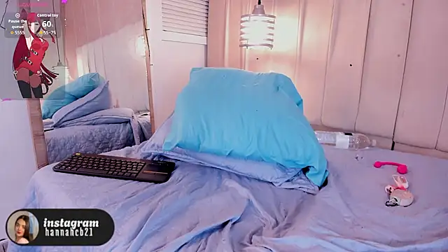 hannahst_'s cam snapshot