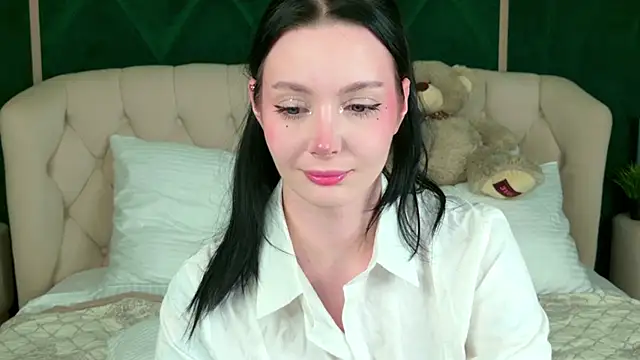 Goldy_Stark's cam snapshot