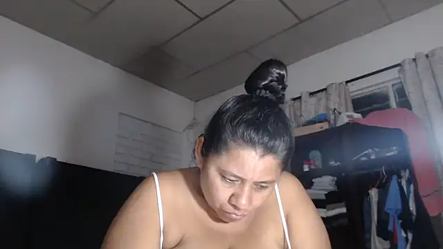 adrixxx38 live sex cam