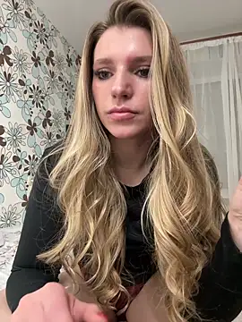 adel_secret's cam snapshot