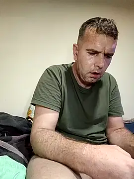 saladinbakiz's cam snapshot