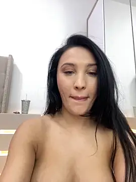 Marialove221's cam snapshot