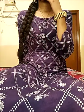 Pallavi_36's cam snapshot