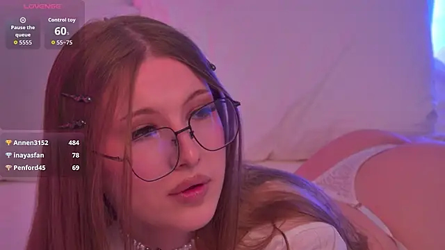 RemyLoon's cam snapshot