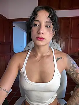 Ale_Lewis live sex cam