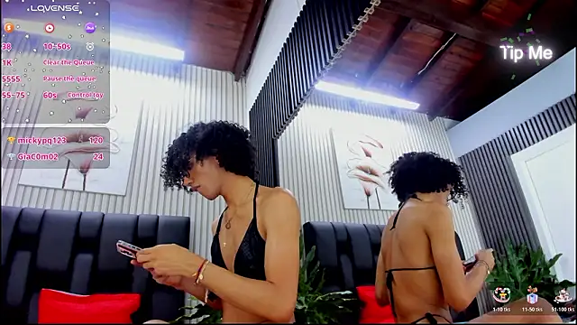 Camille_Cedrik live sex cam