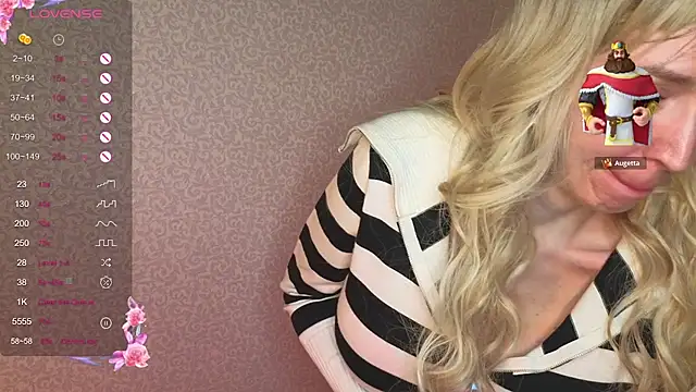 _SoftVelvetX_'s cam snapshot