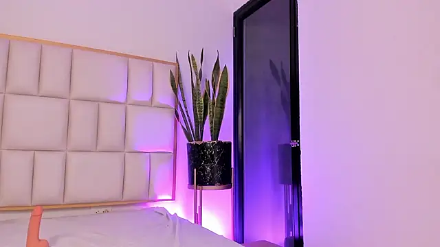 liorah_wolf's cam snapshot