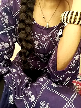 Pallavi_36's cam snapshot