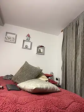 Ezzio_Scolaro live sex cam