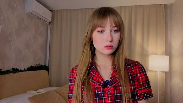 AntoniaDraft's cam snapshot