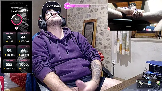 young_bear06's cam snapshot