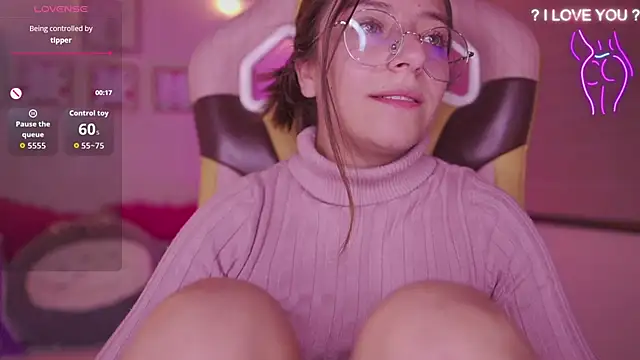 milly_kenner's cam snapshot