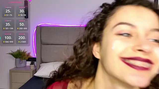 Luna_Starlight's cam snapshot