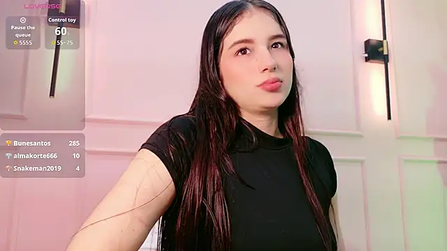 Ashley_Evans22's cam snapshot