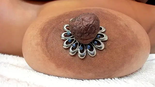 zara_lopez's cam snapshot