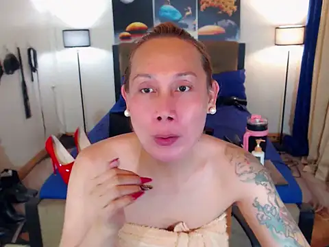 Allysonevanns's cam snapshot