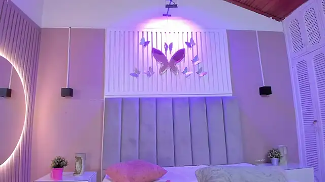 _Kailythompson's cam snapshot