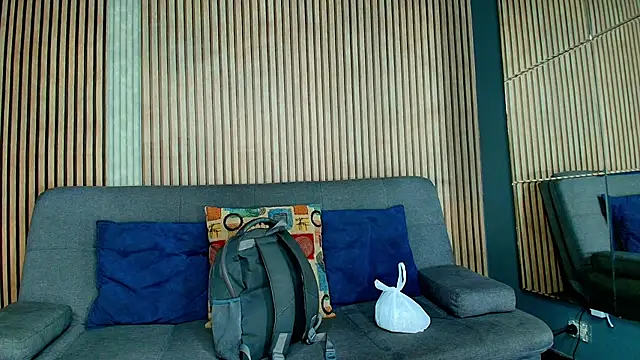 Vans_Ross live sex cam