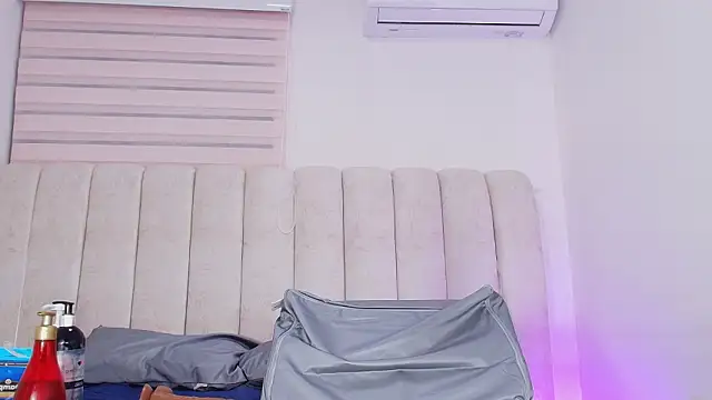 timkerbell_'s cam snapshot