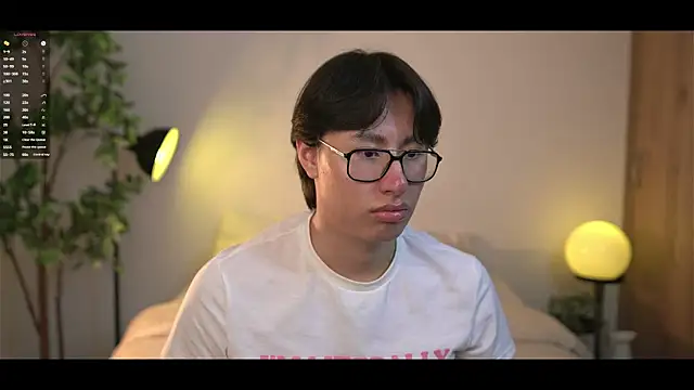 SrLuis18 live sex cam