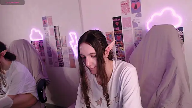 SilverMuse live sex cam