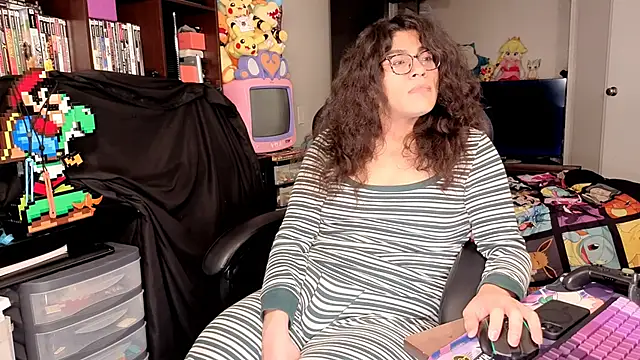 ShinyCherub live sex cam