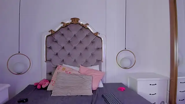 fallon_grey's cam snapshot