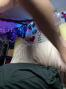 TrenaAnne's cam snapshot