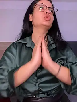 Karolina_Velvet's cam snapshot